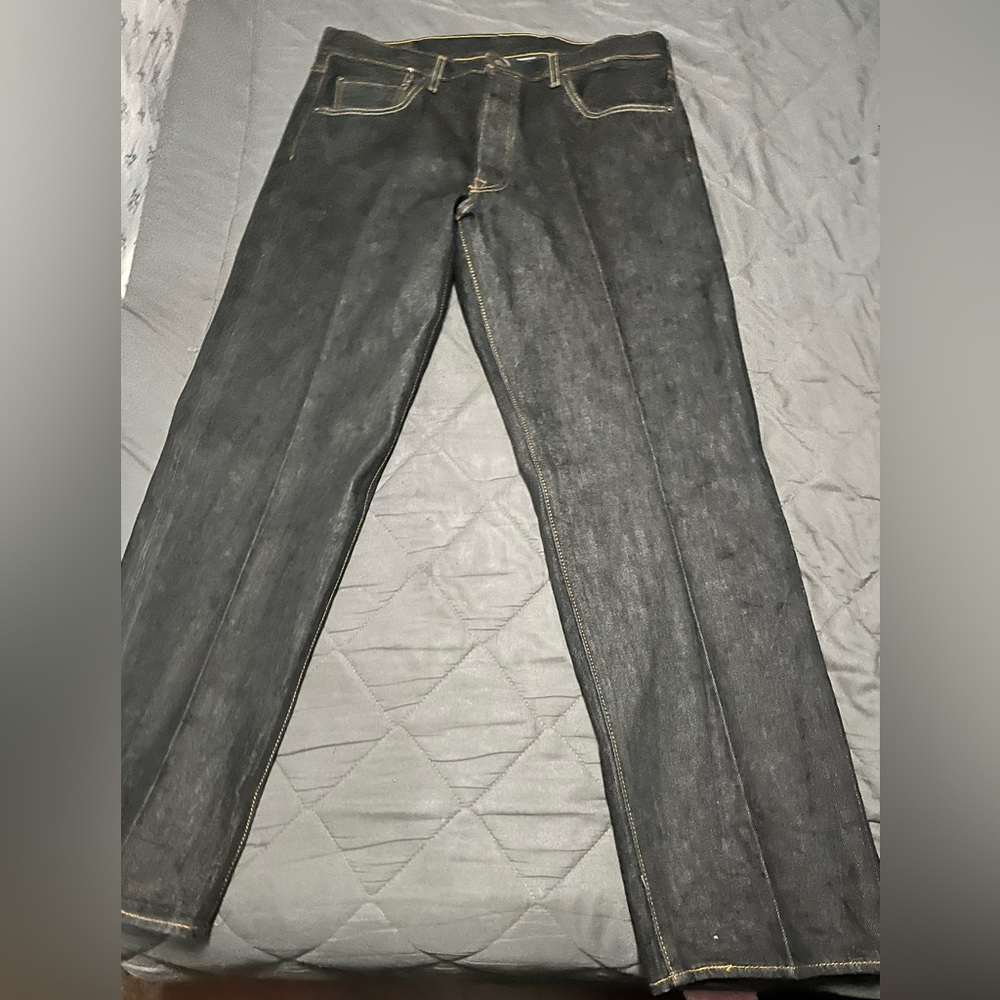 Charcoal Levi 501